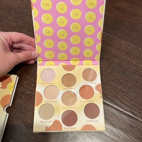 2/$20 Beauty Bakerie- eye shadow palette - Picture 3 of 4